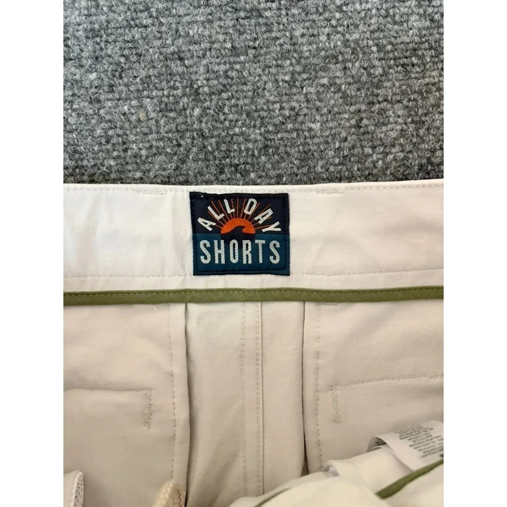 NWT Faherty All Day Shorts Mens Stone Color  Performance Stretch Chino Size 28X7